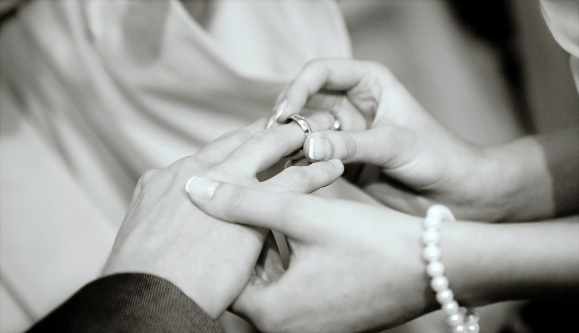 wedding-322034_1920